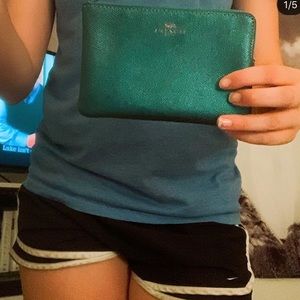 NWOT Coach wristlet